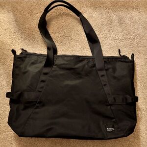 Lululemon All Day Essential Tote Bag 26L